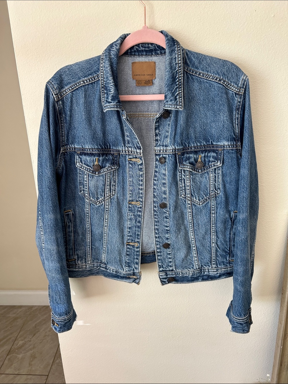 American Eagle blue denim jean jacket M western classic boho cotton